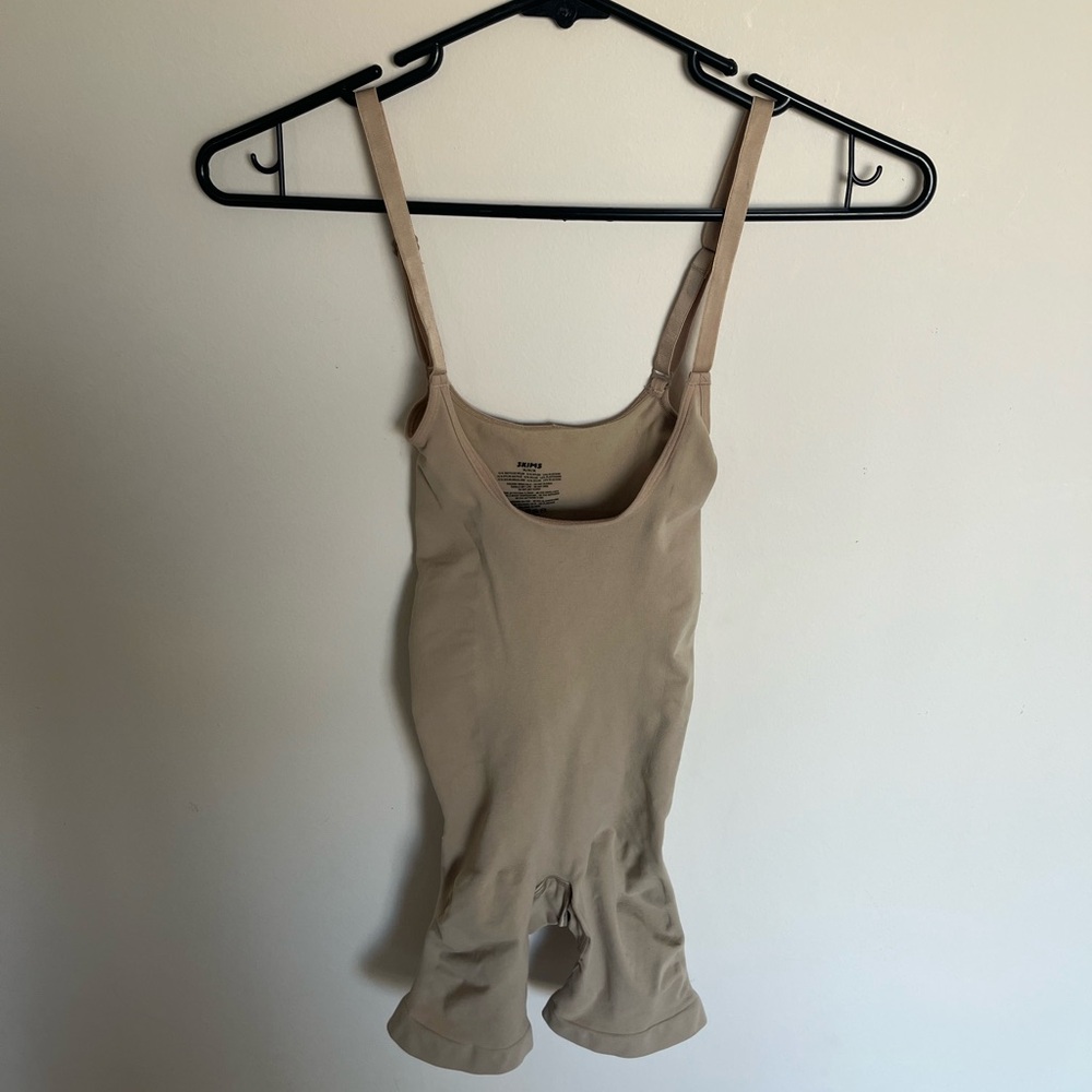 SKIMS Sculpting Bodysuit in Taupe